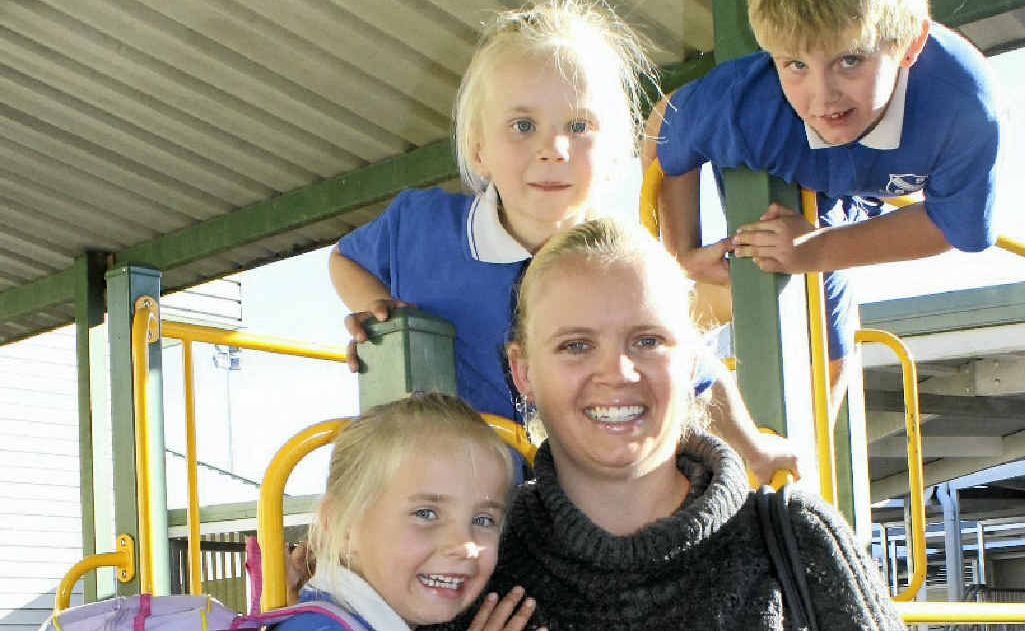 COSTLY TIME Rebecca Saunders will receive the new Schoolkids Bonus to help offset the cost of sending her children Shontai, Shakira and Jacob to school. COSTLY TIME Rebecca Saunders will receive the new Schoolkids Bonus to help offset the cost of sending her children Shontai, Shakira and Jacob to school.